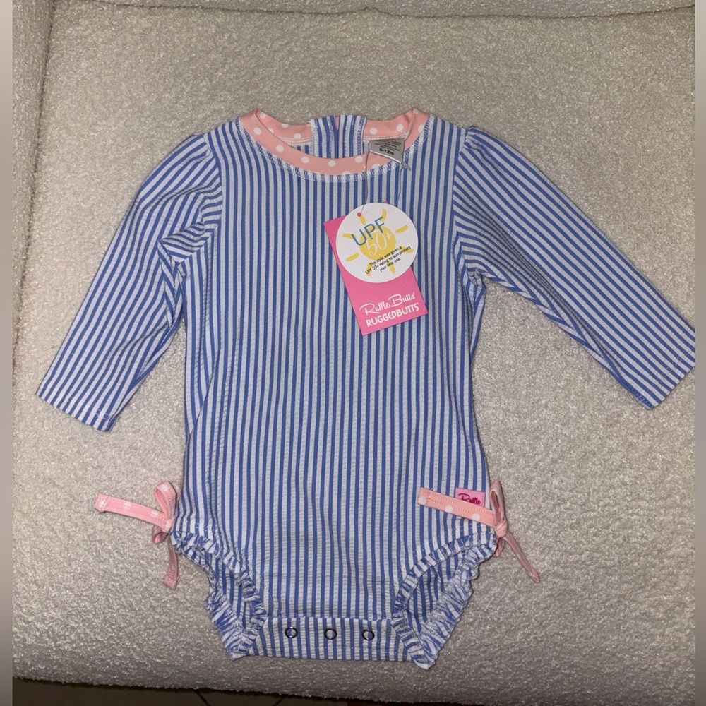 Seersucker One-Piece Rashguard Swimsuit